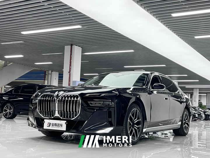 BMW 7 735Li M