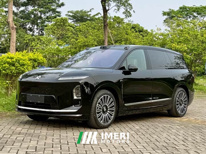 NIO ES8 Six-seater Executive Deluxe Edition
