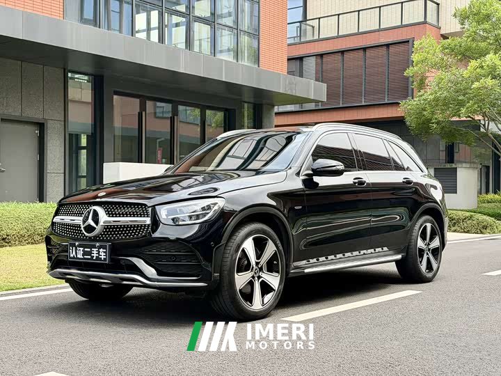 Mercedes-Benz GLC Facelift GLC 300 L 4MATIC Dynamic Collection Edition