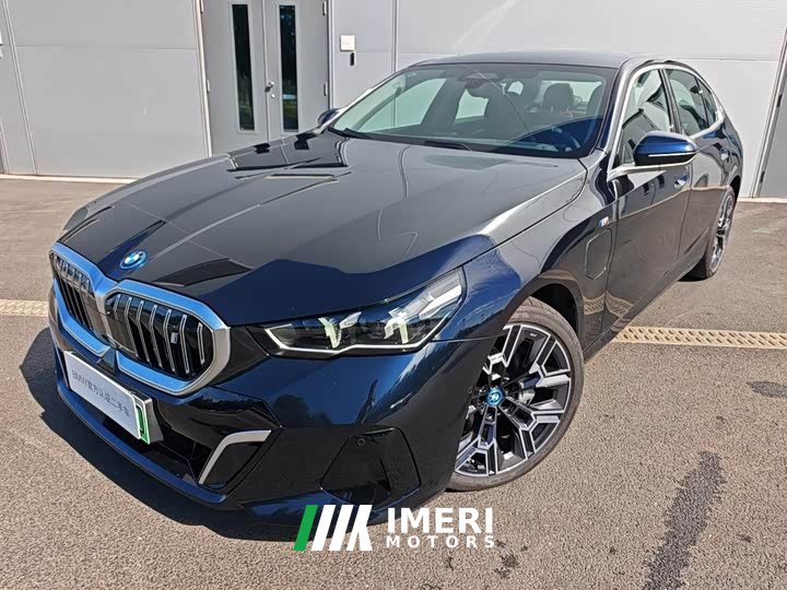 BMW i5 xDrive 50L M