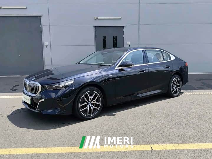 BMW i5 eDrive 35L M