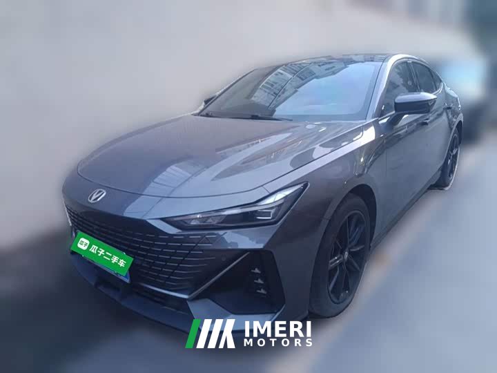 Changan UNI-V 1.5T Premium Version