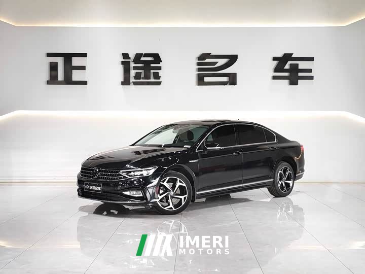 Volkswagen Magotan 2 Million Edition 330TSI DSG Luxury
