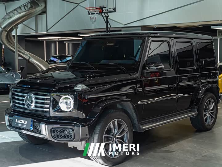 Mercedes-Benz G 500