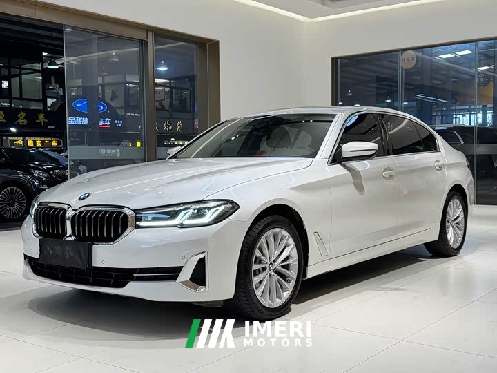 BMW 5 Series 2022 525Li Luxury Package