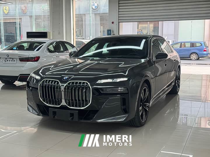 BMW i7 eDrive50L DeluxeM