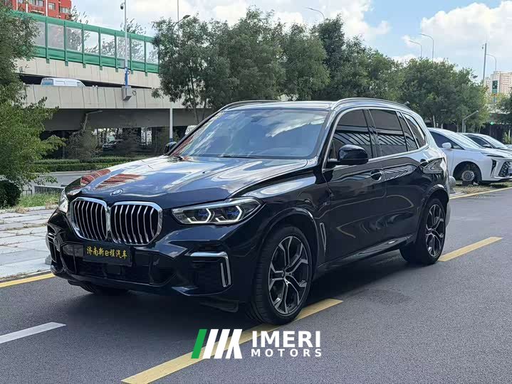 BMW X5 xDrive 40Li Deluxe VersionM