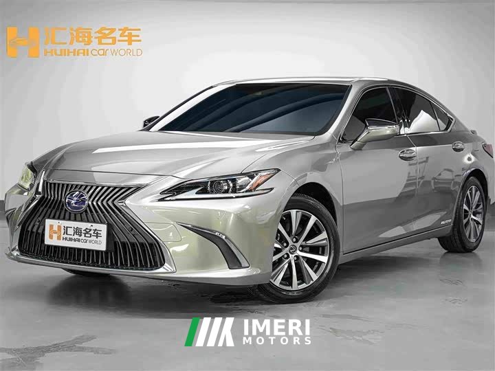 Lexus ES 300h Edition