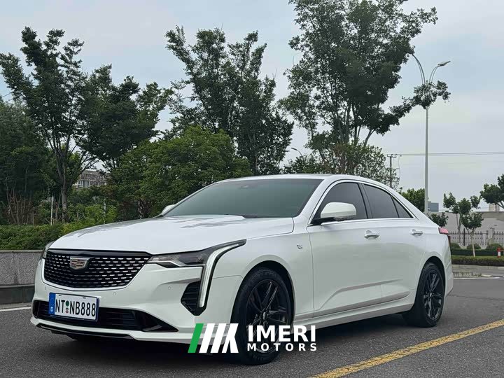 Cadillac CT4 28T Luxury Version