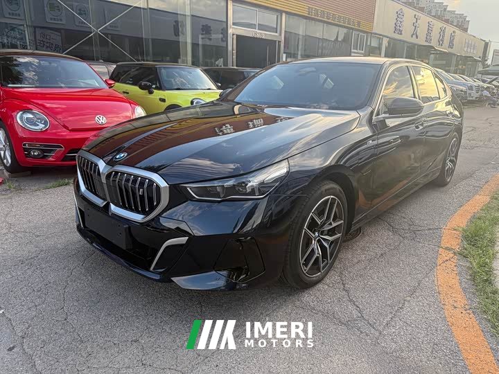 BMW i5 eDrive 35L M