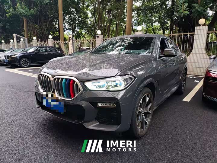 BMW X6 xDrive40i Deluxe Version M