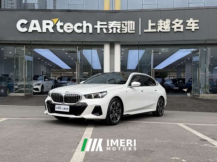 BMW 5 530Li Version M