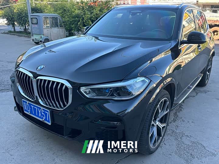 BMW X5 xDrive40i Deluxe Version M