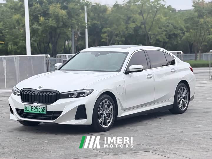 BMW i3 eDrive 35 L