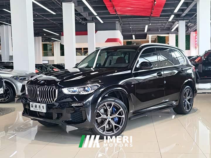 BMW X5 xDrive40i Deluxe Version M
