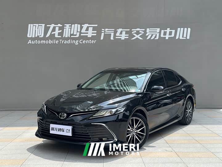 Toyota Camry 2021 2.5G Deluxe Edition