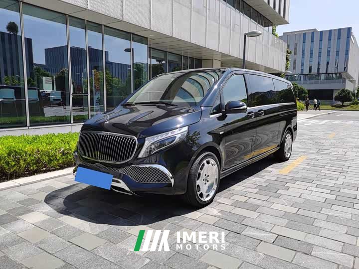 Mercedes-Benz V-Class V 260 L Long Wheelbase Luxury Edition