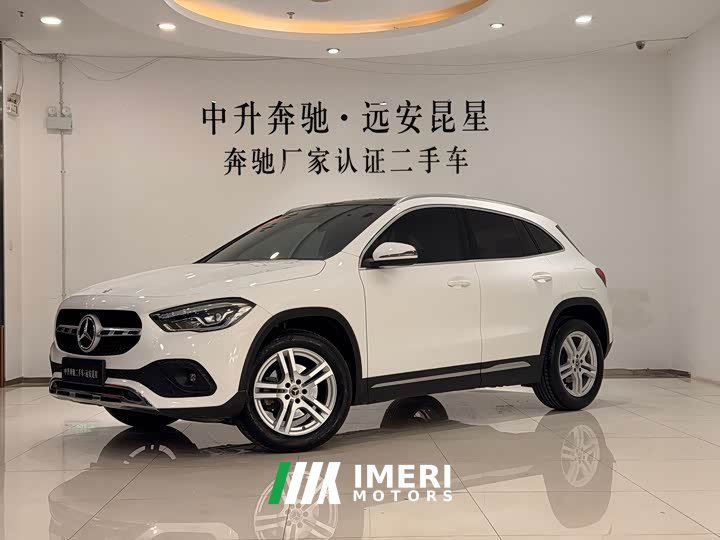 Mercedes-Benz GLA 200