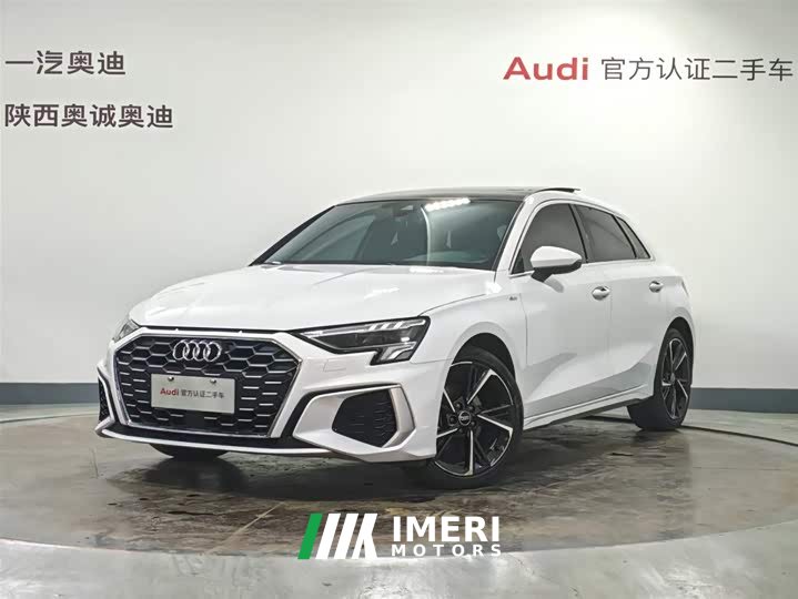 Audi A3 Sportback 35 TFSI stylish and sporty