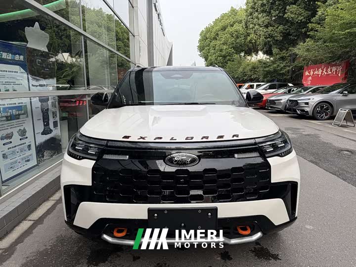 Ford Explorer 2.3T EcoBoost Kunlun Peak Edition 7 seats