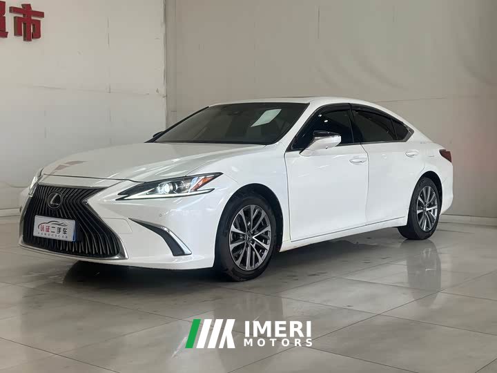 Lexus ES 2022 200 Deluxe Edition