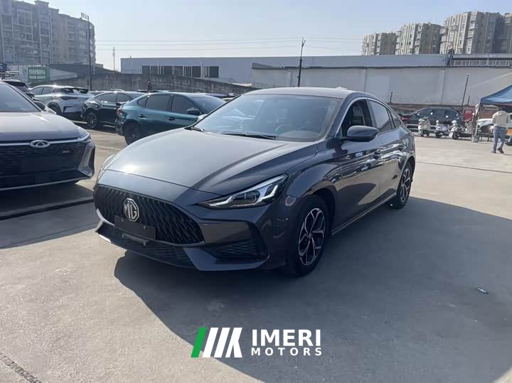 Lexus MG5 180DVVT CVT Youth Deluxe Edition