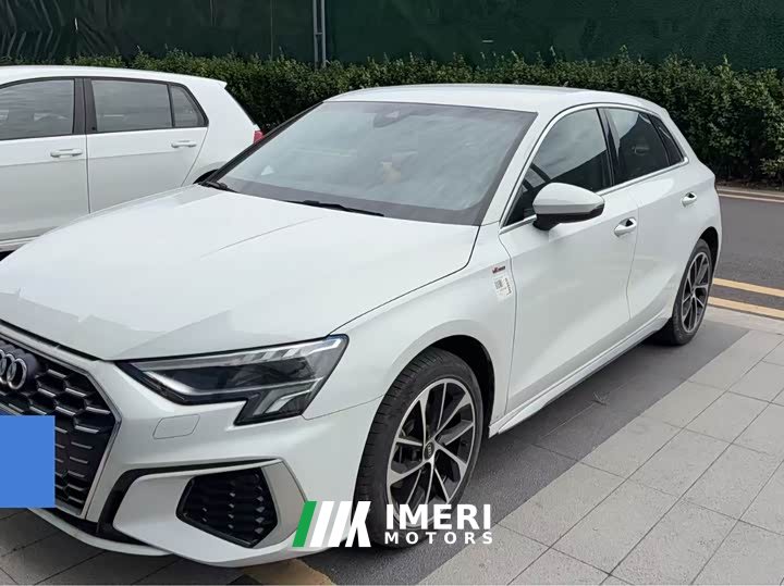 Audi A3 Sportback 35 TFSI Enterprising and Elegant
