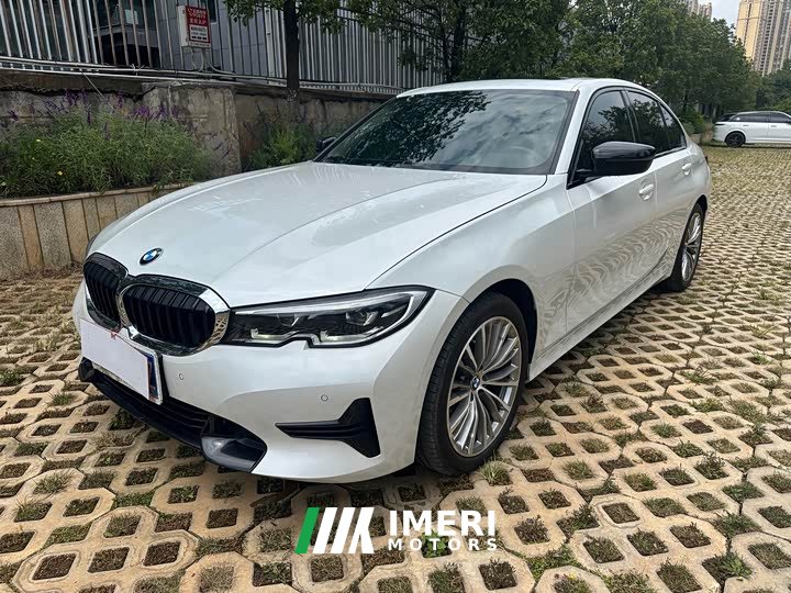 BMW 3 320i