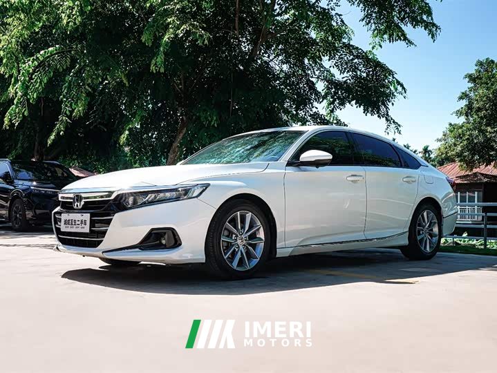 Honda Accord 2022 260TURBO Deluxe Edition