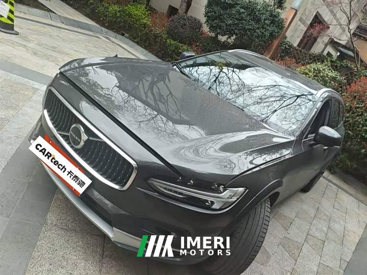 Volvo V90 Cross Country B5 AWD Ultimate