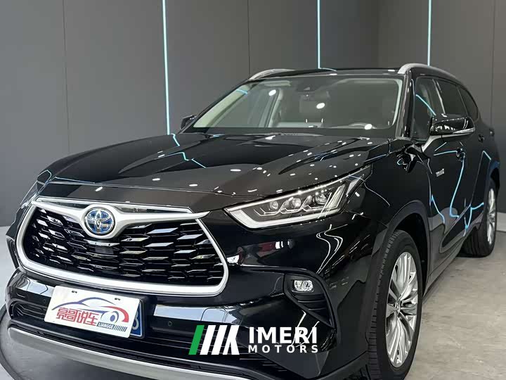 Toyota Highlander 2022 dual engine 2.5L four-wheel drive premium version 7 seats