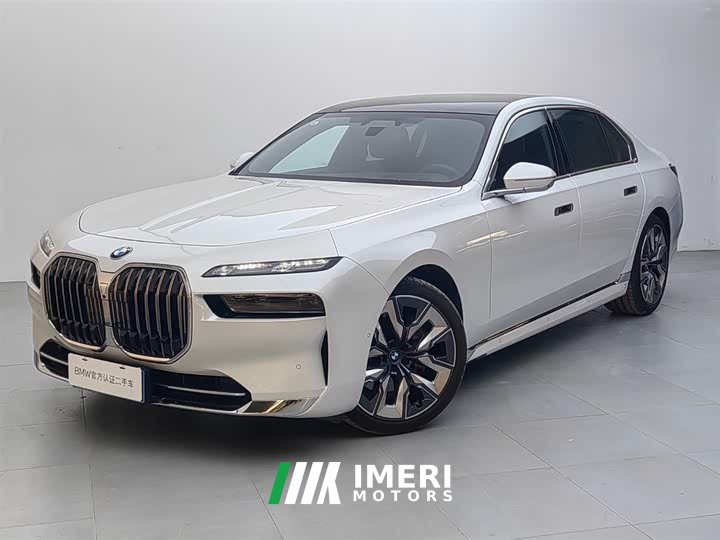 BMW 7 740Li Deluxe Version Luxury