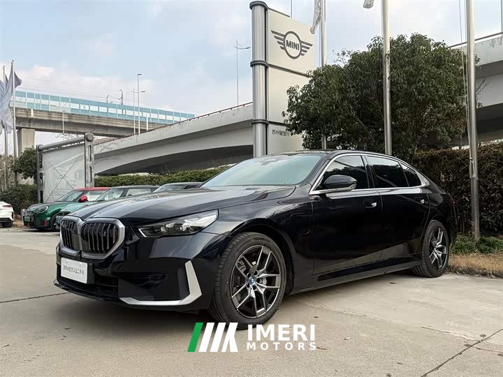 BMW i5 2024 eDrive 35L Exclusive Luxury Package