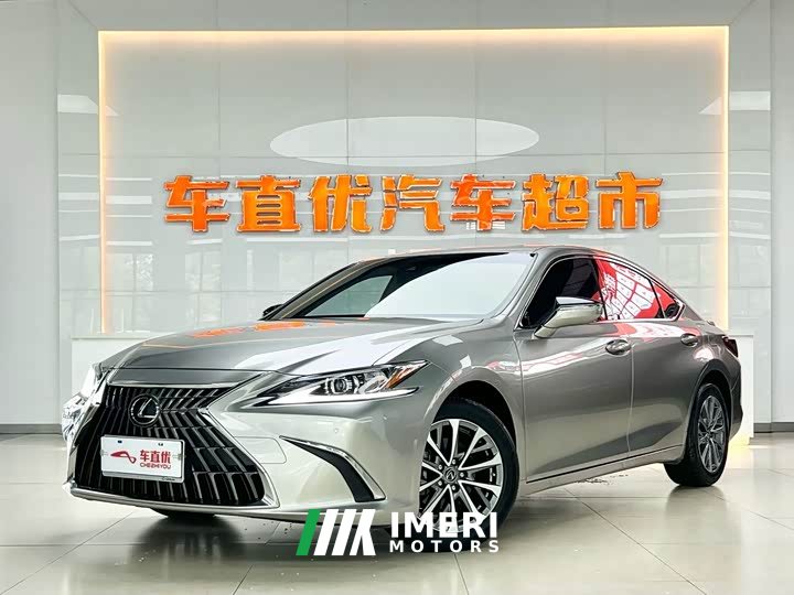 Lexus ES 260 Excellence Edition