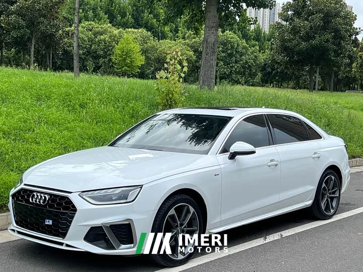 Audi A4L 40 TFSI Fashion Version