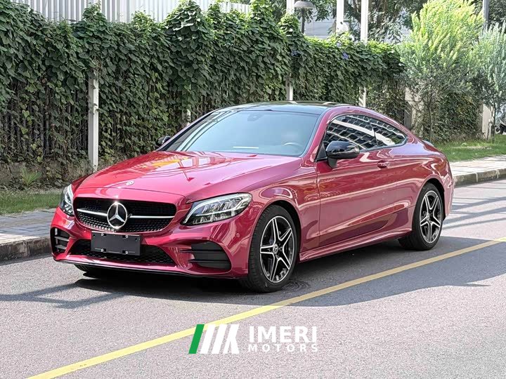 Mercedes-Benz C 260