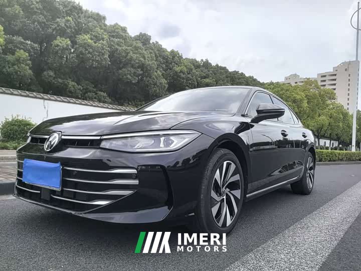 Volkswagen Pro 300TSI Edition