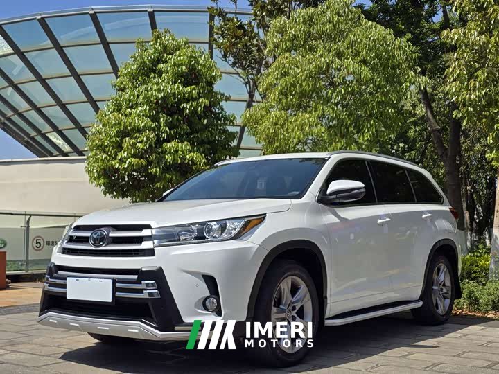 Toyota Highlander 2.0T four-wheel drive luxury version 7 seats