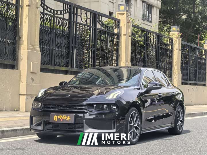 Lynk & Co 03 1.5TD DCT Edition