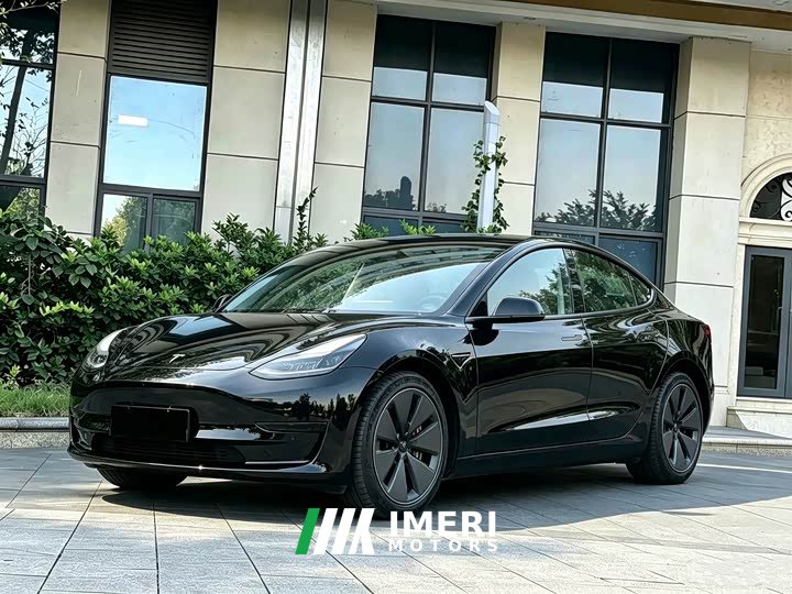 Tesla Model 3 Edition