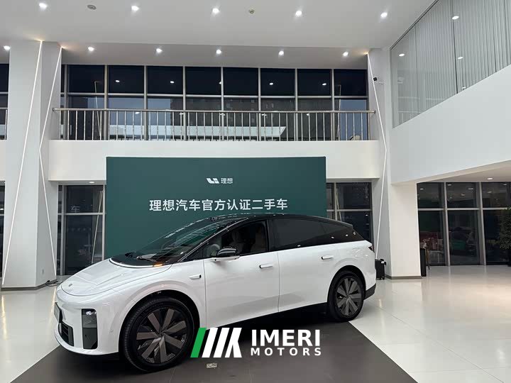 Li Auto i6 AWD Edition
