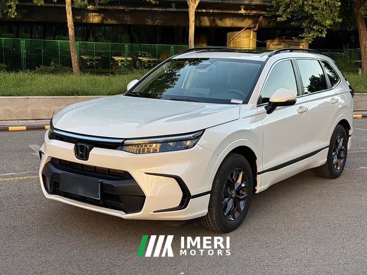 Li Auto 240TURBO 2WDLuxury Edition 5