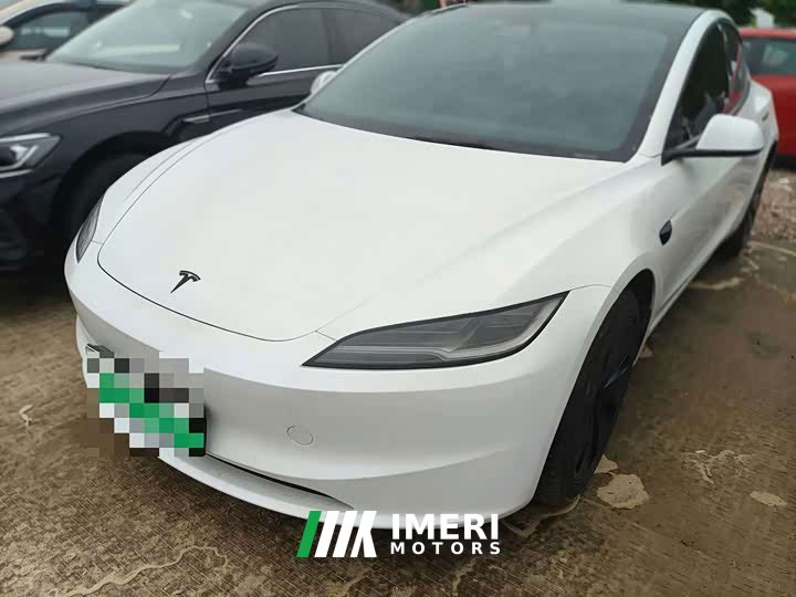 Tesla Model 3 Edition