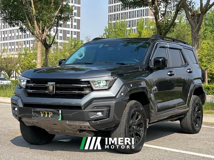 Tank 400 Hi4-T Off-Road Edition