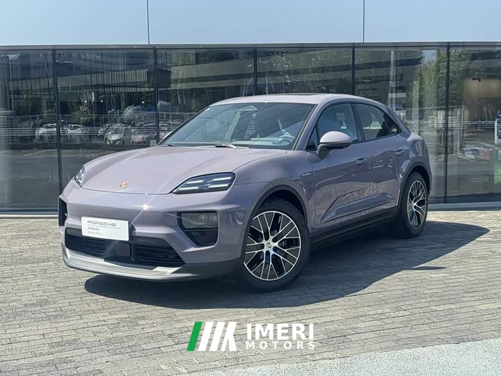 Porsche Macan Long Range Edition