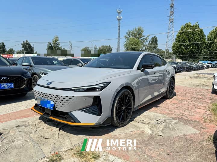 Changan UNI-V 1.5T Premium Version
