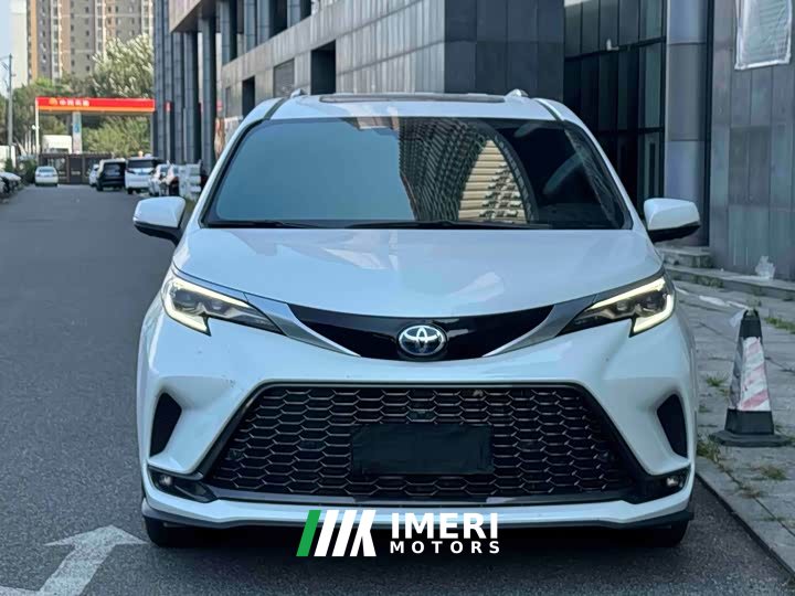 2.5LPHEV PremiumPLUS Edition