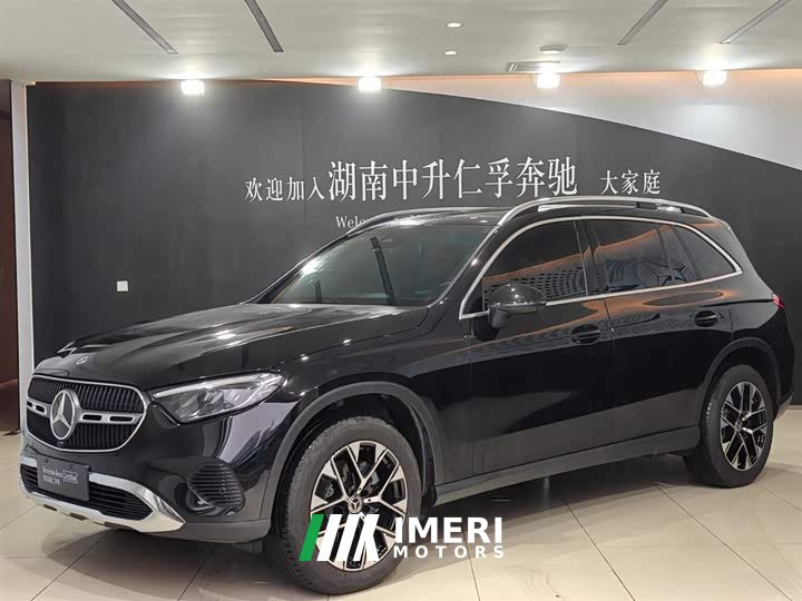 Mercedes-Benz GLC 260 L 4MATIC Version 5