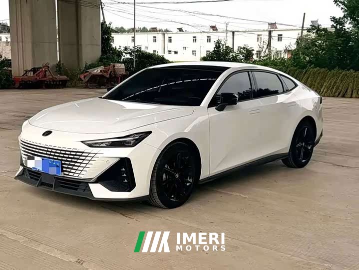 Changan UNI-V 1.5T Premium Version