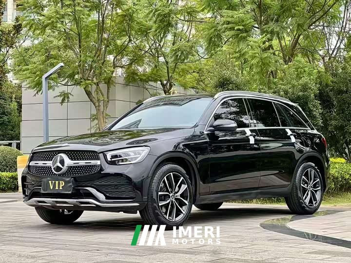 Mercedes-Benz GLC 260 L 4MATIC Luxury Version